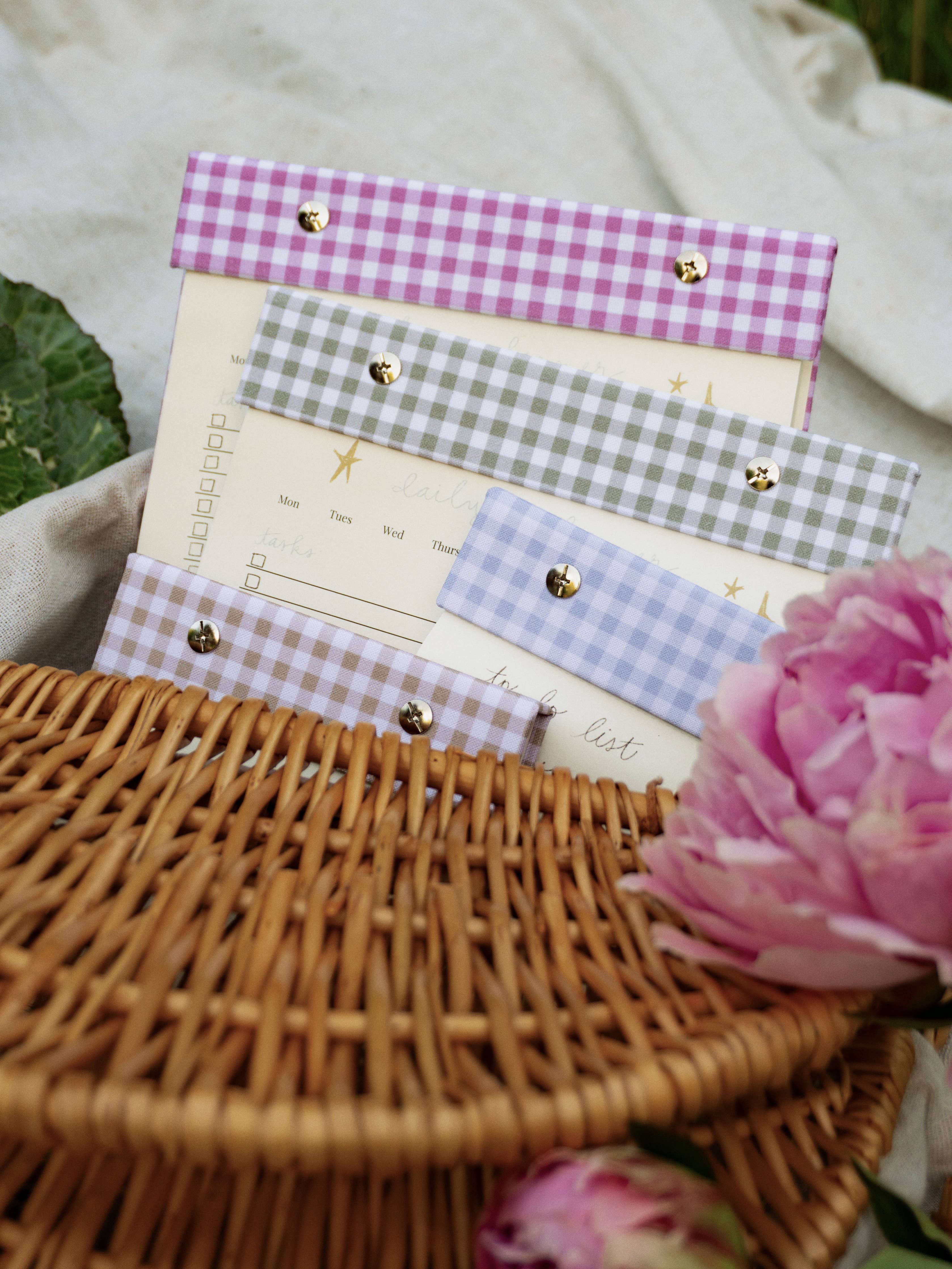 Daily Planner Notepad in Pistachio Green Gingham